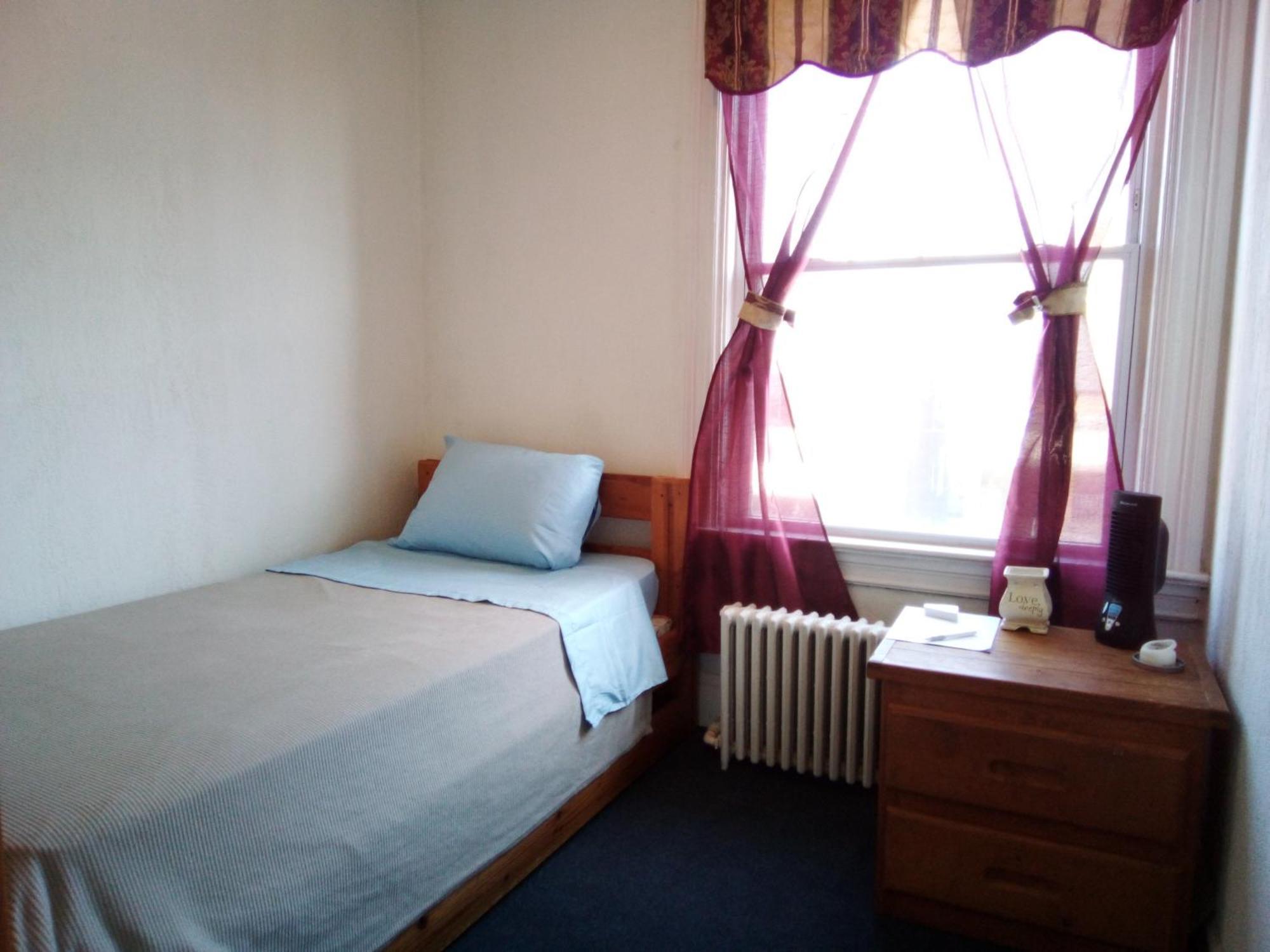 A Cozy Bedroom For You To Relax Питсбърг Екстериор снимка