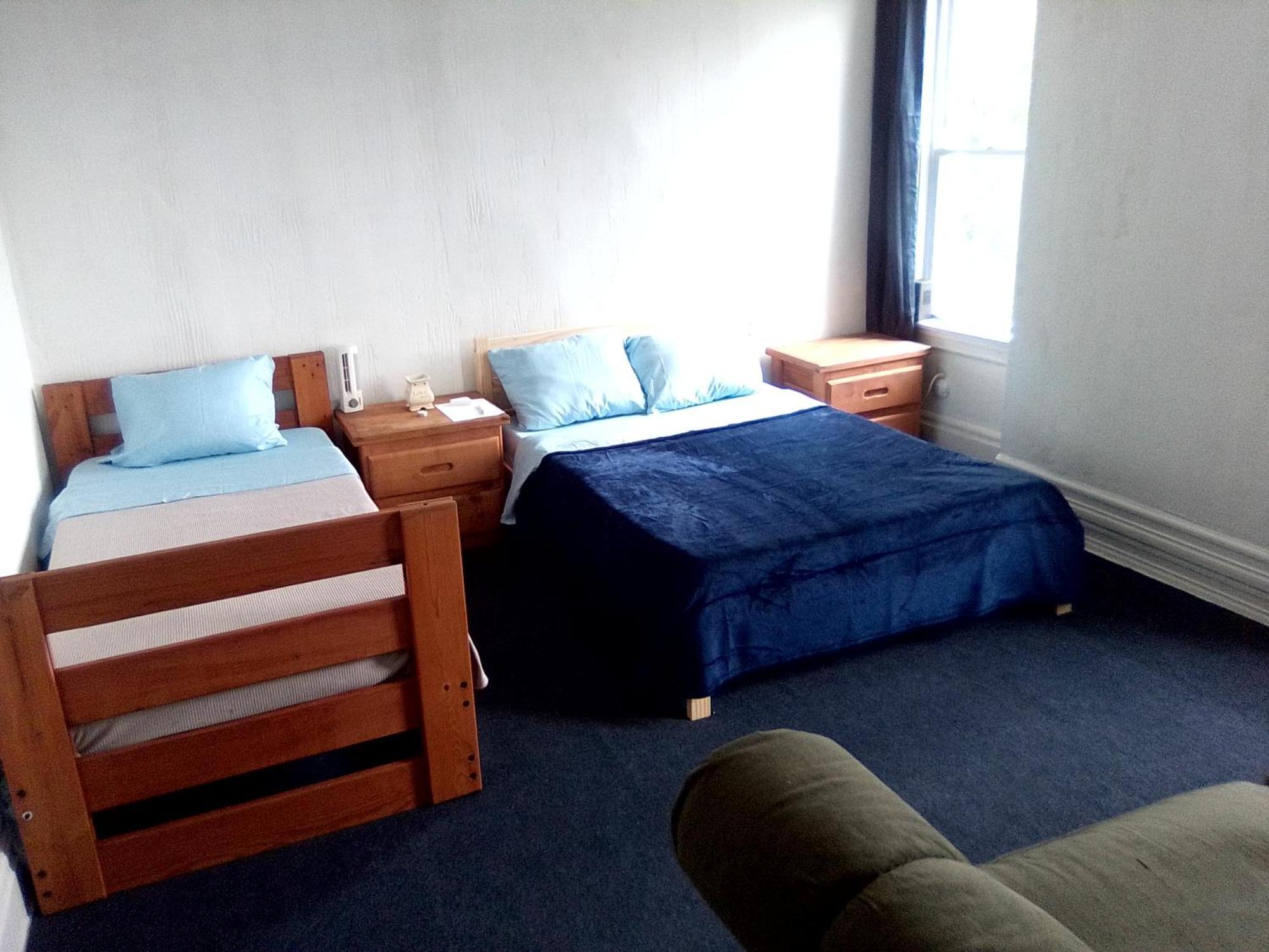 A Cozy Bedroom For You To Relax Питсбърг Екстериор снимка